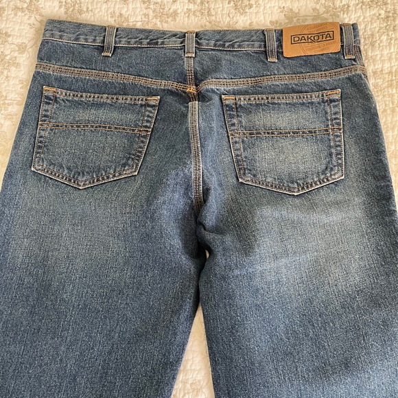 Dakota NWOT Jeans - Made in Canada - Picture 5 of 5